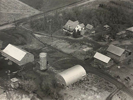 Farm pic 2.jpg